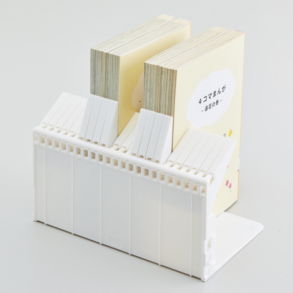 LIHIT LAB Non-slip Book Stand A5